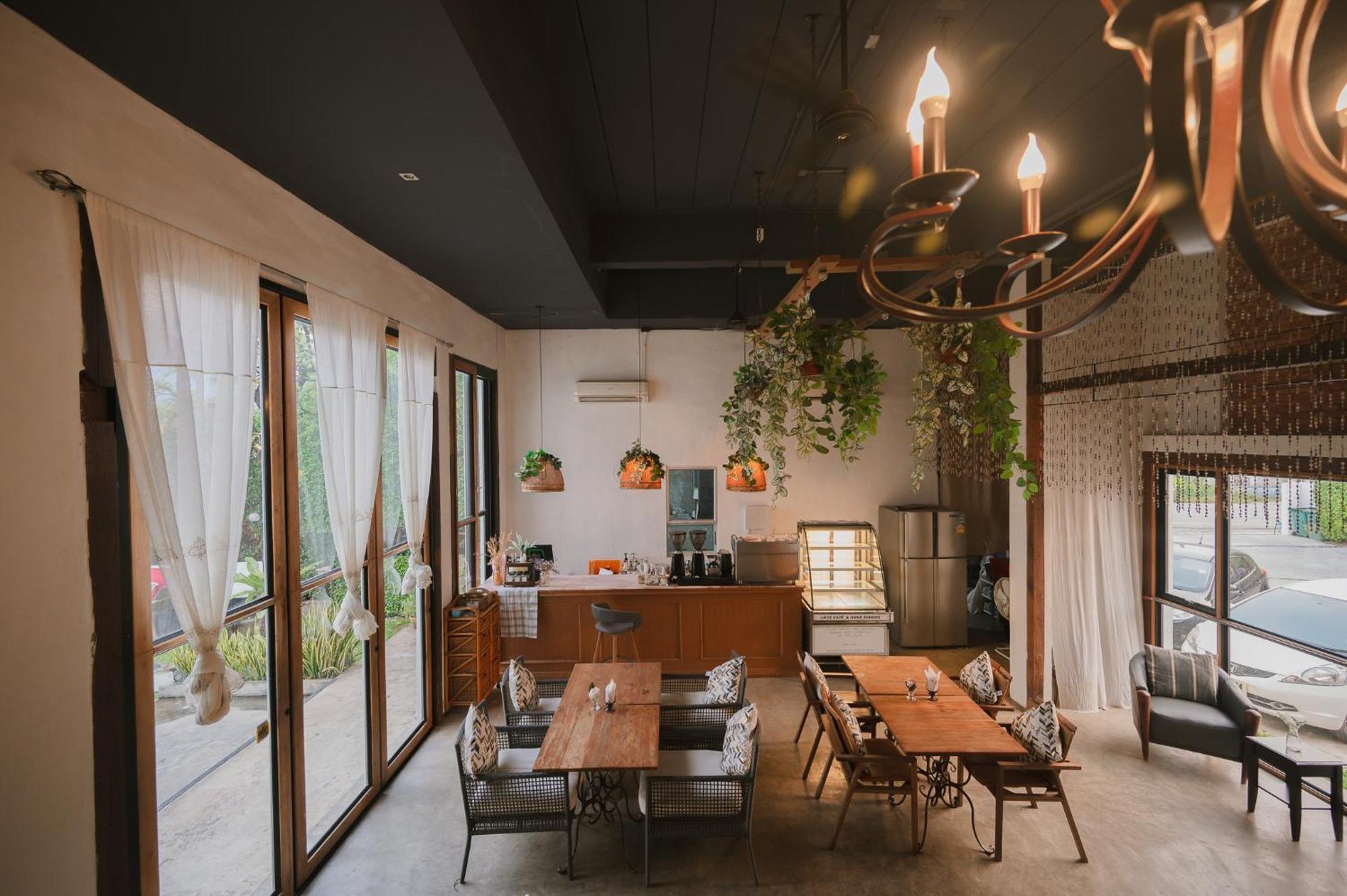 White Wall Riverfront Hotel Kamphaeng Phet Exteriör bild